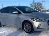 Hyundai Elantra 2017 года за 6 000 000 тг. в Актобе – фото 3