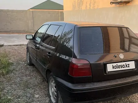 Volkswagen Golf 1996 года за 1 900 000 тг. в Шолаккорган – фото 4