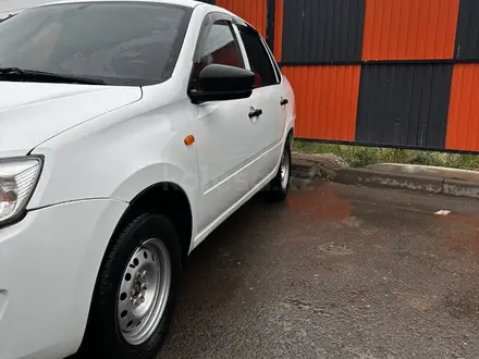 ВАЗ (Lada) Granta 2190 2014 года за 2 000 000 тг. в Уральск – фото 3