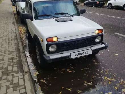 ВАЗ (Lada) Lada 2121 2017 года за 2 500 000 тг. в Астана – фото 2