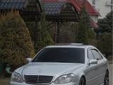 Mercedes-Benz S 500 2000 года за 6 700 000 тг. в Шымкент – фото 4