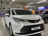 Toyota Sienna 2023 года за 21 600 000 тг. в Алматы – фото 3