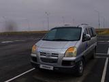 Hyundai Starex 2004 года за 3 100 000 тг. в Туркестан – фото 2