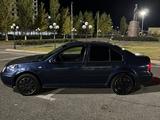 Volkswagen Jetta 2002 года за 1 750 000 тг. в Атырау – фото 3