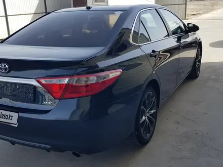 Toyota Camry 2015 года за 8 500 000 тг. в Атырау – фото 6