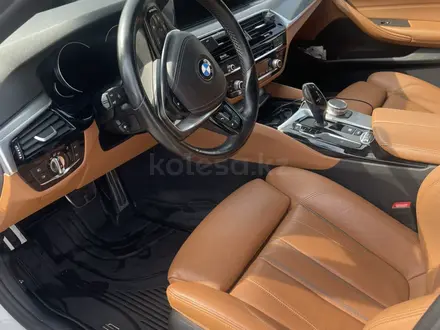 BMW 520 2017 года за 21 000 000 тг. в Костанай – фото 12