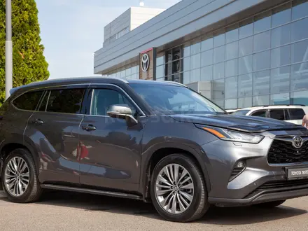 Toyota Highlander Luxe 2020 года за 23 500 000 тг. в Алматы – фото 9