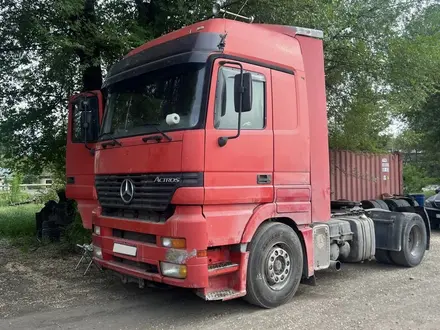 Mercedes-Benz  Actros 2001 года за 15 500 000 тг. в Алматы – фото 8