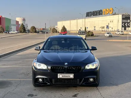 BMW 528 2014 года за 7 500 000 тг. в Алматы