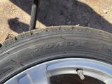 Диски с покрышкой R17 за 160 000 тг. в Атырау – фото 4