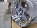 Rotiform ROC R17 9J ET20 5x114, 3 73, 1 Серебро за 280 000 тг. в Алматы – фото 2
