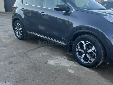 Kia Sportage 2019 года за 10 500 000 тг. в Уральск – фото 14