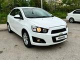 Chevrolet Aveo 2014 года за 3 650 000 тг. в Алматы – фото 3