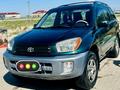 Toyota RAV4 2003 годаүшін4 000 000 тг. в Тараз