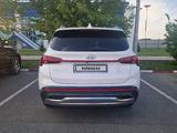 Hyundai Santa Fe 2021 годаүшін14 500 000 тг. в Семей – фото 4