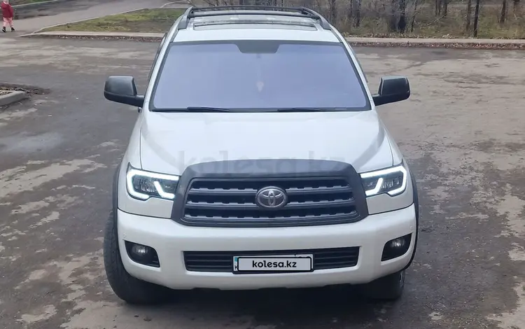 Toyota Sequoia 2008 года за 19 000 000 тг. в Караганда