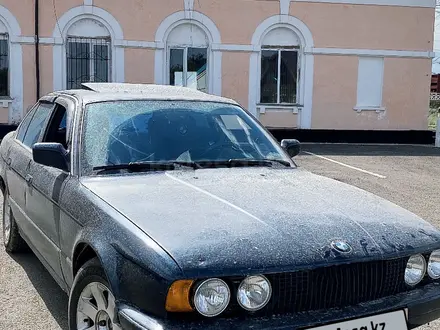 BMW 525 1991 года за 1 300 000 тг. в Жанаарка – фото 2