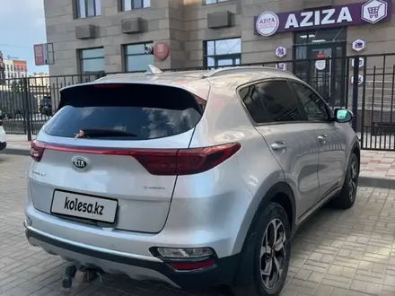 Kia Sportage 2020 года за 12 000 000 тг. в Атырау – фото 3