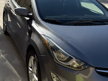 Hyundai Elantra 2015 года за 6 200 000 тг. в Актау – фото 3