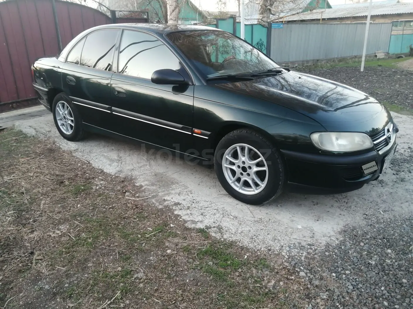 Opel Omega, 1995