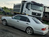 Mercedes-Benz E 200 1997 годаүшін1 850 000 тг. в Петропавловск