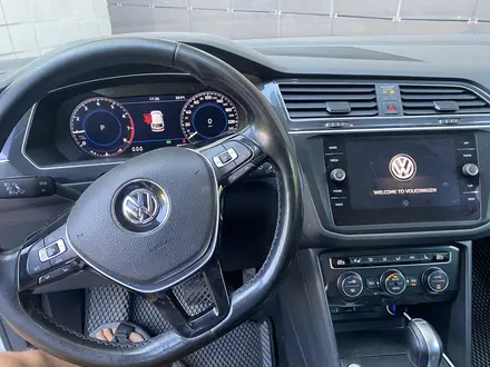 Volkswagen Tiguan 2017 года за 13 000 000 тг. в Астана – фото 9