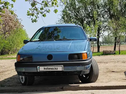 Volkswagen Passat 1990 года за 1 500 000 тг. в Сарыагаш – фото 10