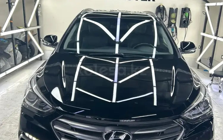 Hyundai Santa Fe 2017 года за 9 000 000 тг. в Алматы