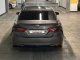 Toyota Camry 2018 годаfor12 800 000 тг. в Алматы – фото 5