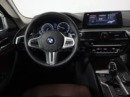 BMW 530 2018 года за 13 990 000 тг. в Астана – фото 17