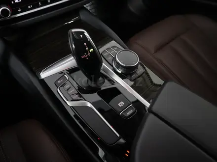BMW 530 2018 года за 13 990 000 тг. в Астана – фото 22