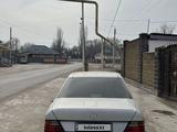 Mercedes-Benz E 220 1993 годаүшін2 200 000 тг. в Шымкент