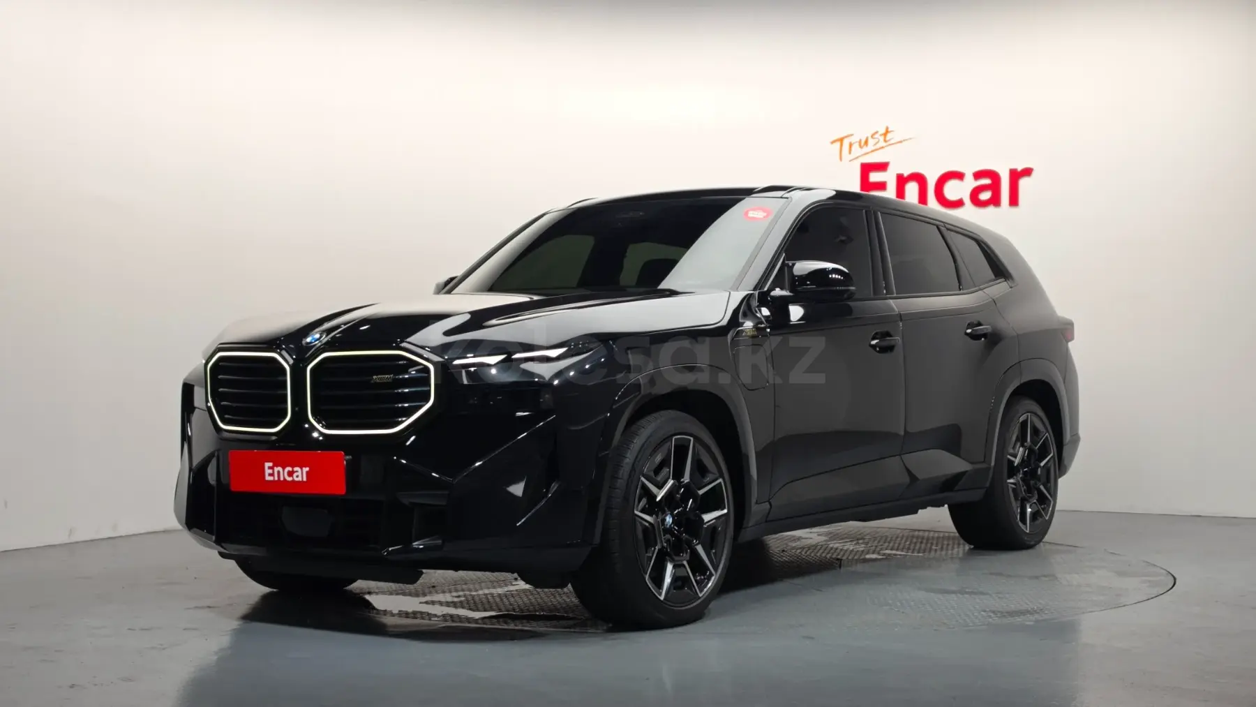 BMW XM, 2023