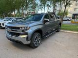 Chevrolet Silverado 2021 года за 15 500 000 тг. в Астана