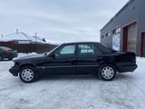 Mercedes-Benz E 200 1994 годаүшін2 850 000 тг. в Щучинск – фото 4