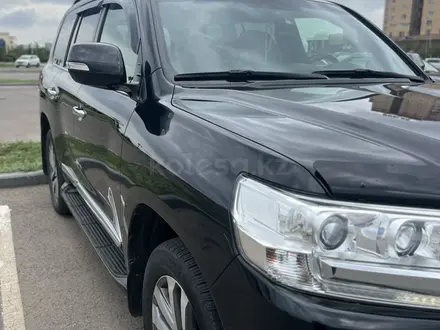 Toyota Land Cruiser 2017 года за 37 800 000 тг. в Астана – фото 3