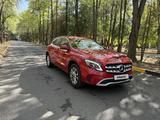 Mercedes-Benz GLA 200 2019 годаfor17 500 000 тг. в Алматы – фото 2