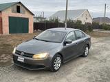 Volkswagen Jetta 2012 годаүшін3 300 000 тг. в Актобе