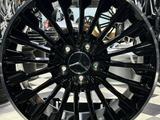 Mercedes Benz Разноширокие за 250 000 тг. в Алматы