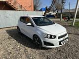 Chevrolet Aveo 2014 года за 4 600 000 тг. в Актобе – фото 3