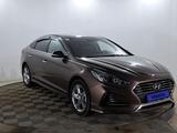 Hyundai Sonata 2018 годаүшін9 490 000 тг. в Актобе – фото 3