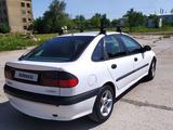 Renault Laguna 1996 годаүшін1 400 000 тг. в Тараз