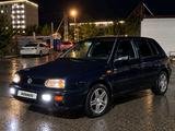 Volkswagen Golf 1993 года за 800 000 тг. в Актобе – фото 2