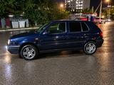 Volkswagen Golf 1993 года за 800 000 тг. в Актобе – фото 3