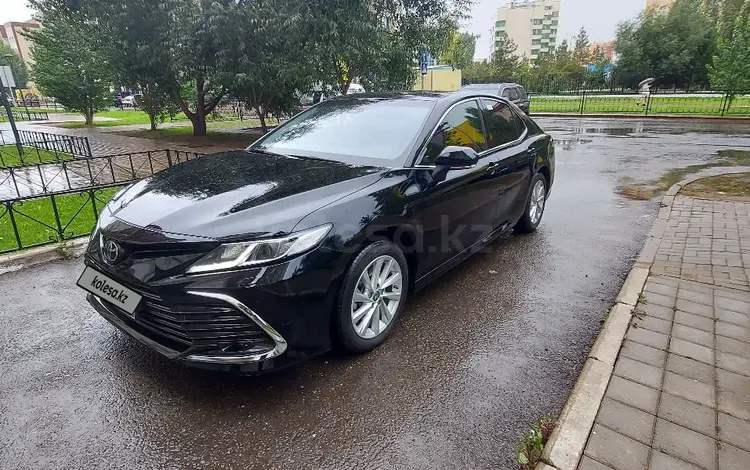 Toyota Camry 2023 годаүшін16 800 000 тг. в Астана