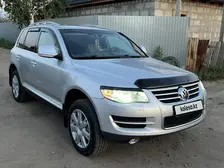 Volkswagen Touareg, 2008
