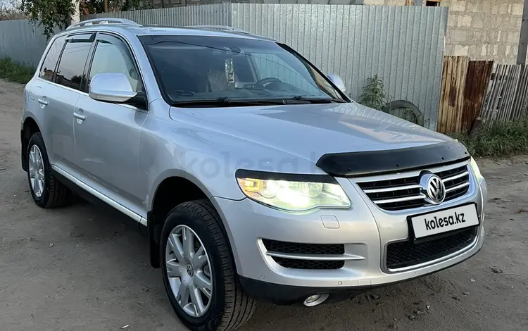Volkswagen Touareg 2008 года за 6 500 000 тг. в Павлодар