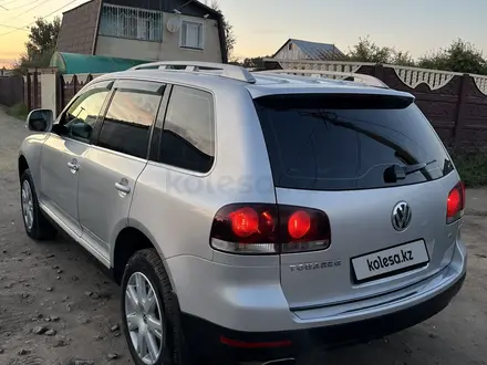Volkswagen Touareg 2008 года за 6 500 000 тг. в Павлодар – фото 5
