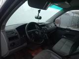 Volkswagen Transporter 2009 года за 7 000 000 тг. в Актобе – фото 4