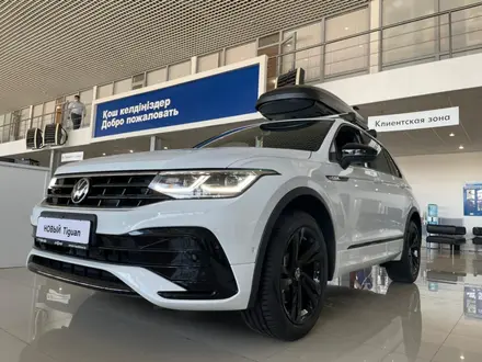 Volkswagen Tiguan R-Line 2.0 2022 года за 28 550 000 тг. в Караганда – фото 9